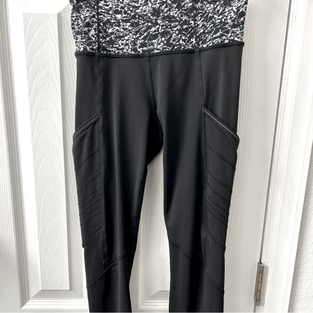 LULULEMON LEGGINGS - Picture 1 of 1